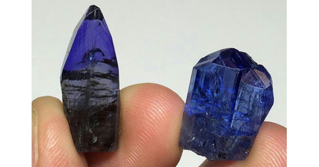 درباره یاقوت کبود درباره یاقوت کبود