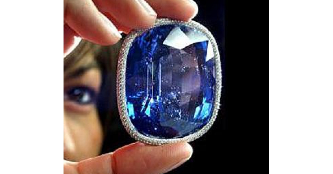 متولدین شهریور و سنگ یاقوت کبود متولدین شهریور و سنگ یاقوت کبود