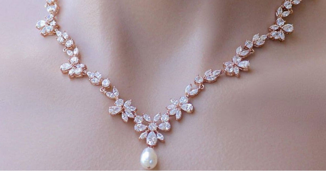 راهنمای خرید سرویس نقره عروس راهنمای خرید سرویس نقره عروس