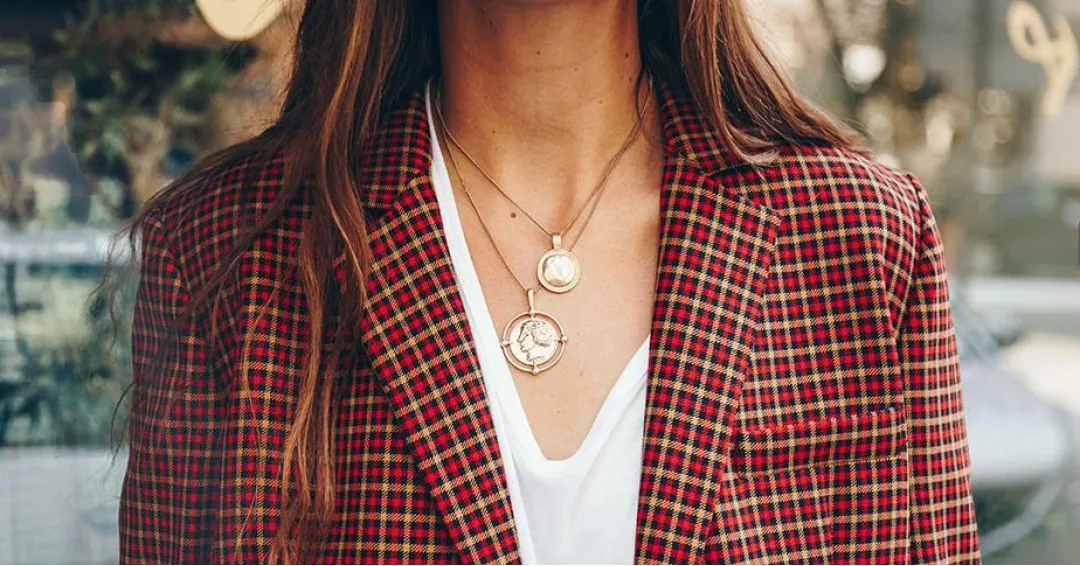 ۶ نکته برای استایل کردن جواهرات در پاییز ۲۰۲۲ ۶ نکته برای استایل کردن جواهرات در پاییز ۲۰۲۲