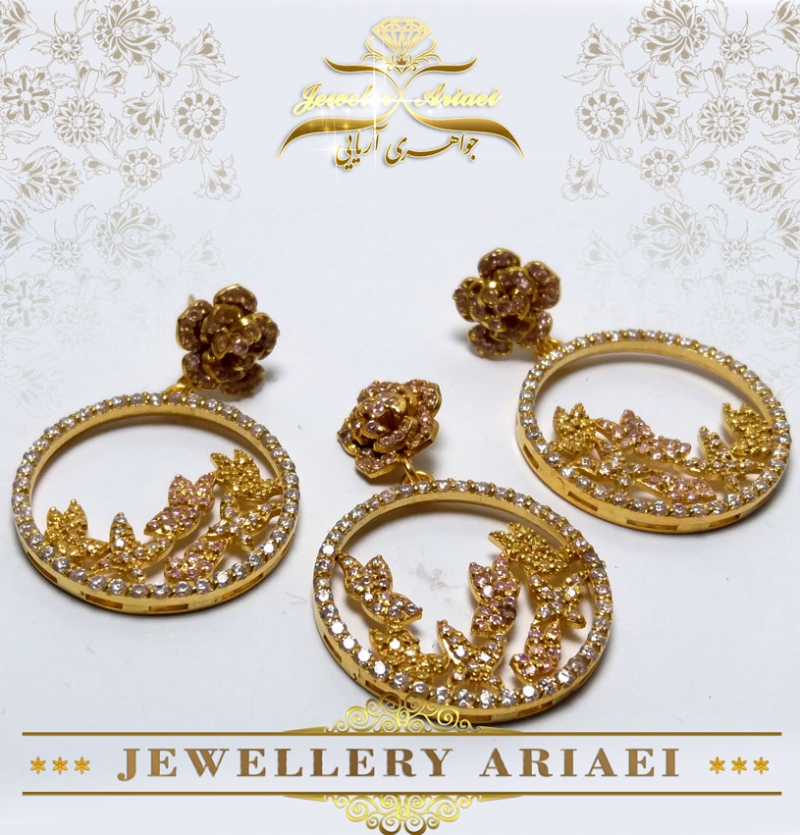 نیم ست طلا مدل پروانه در قاب کد 157