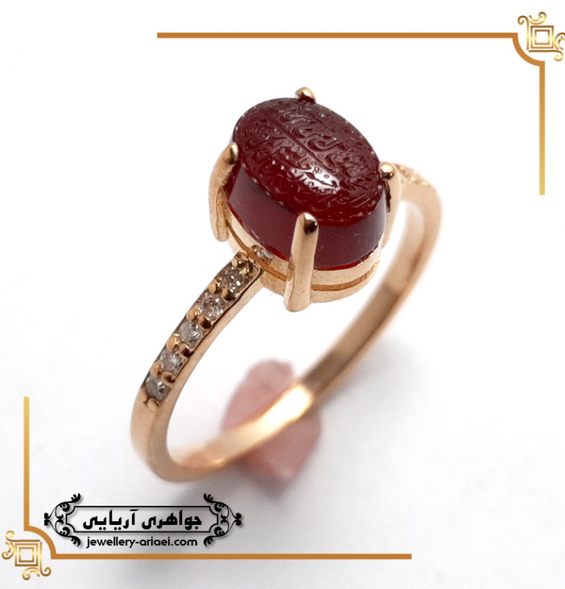 انگشتر طلای 18 عیار و عقیق قرمز و آبی حکاکی شده کد 252
