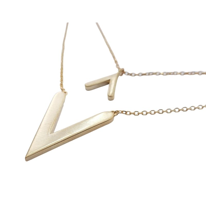 نیم ست طلای زرد مدل v