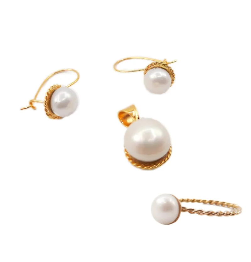 نیم ست مروارید سفید