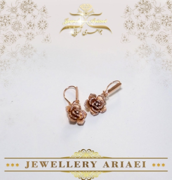 گوشواره گل رز