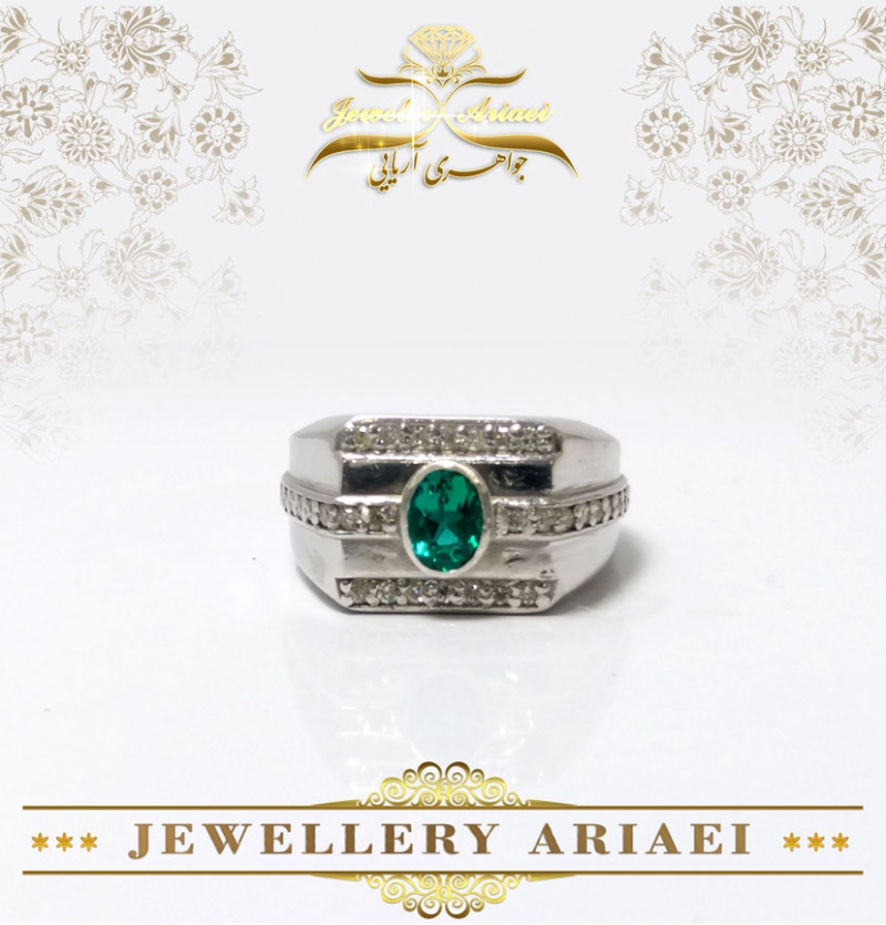 انگشتر مردانه زمرد