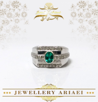 انگشتر مردانه زمرد