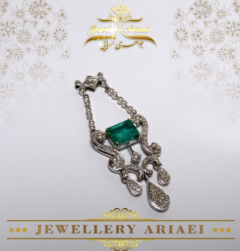 مدال جواهر مدل آویز