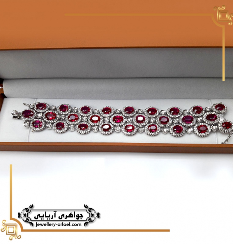 دستبند یاقوت و برلیان کد 240