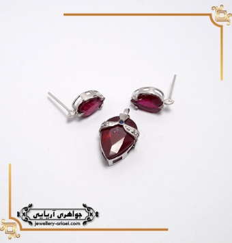 نیم ست یاقوت قرمز کد 258