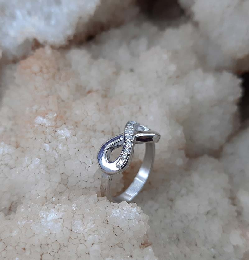 انگشتر جواهر مدل بینهایت