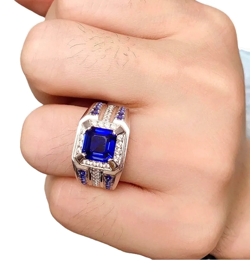 انگشتر یاقوت کبود