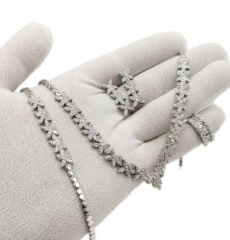 سرویس جواهر