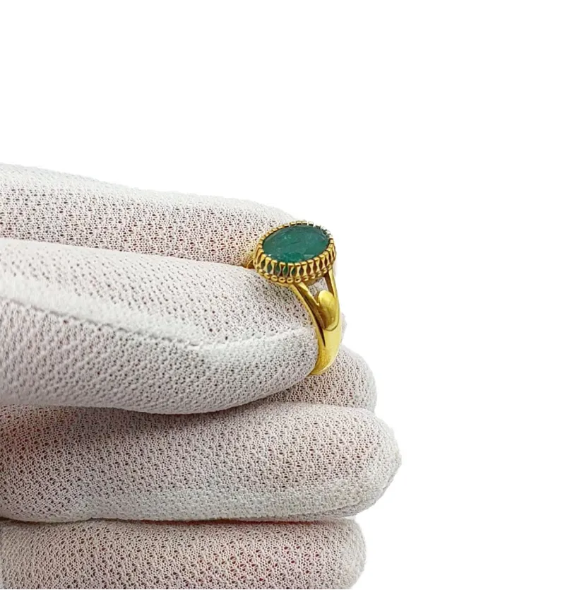 انگشتر زمرد