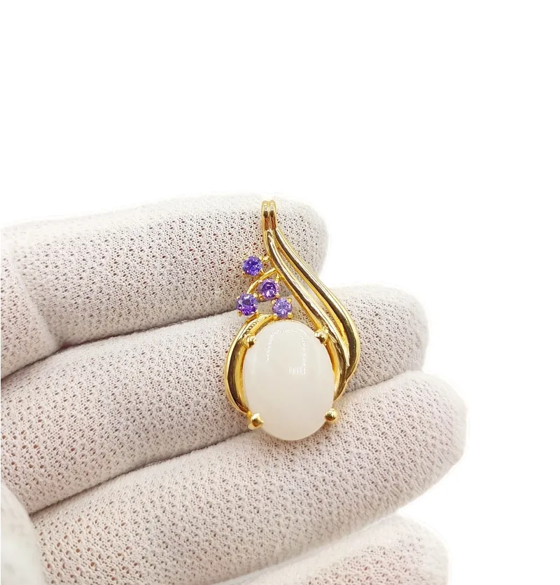 مدال طلا زرد